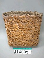 藏品(籐背籠)的圖片